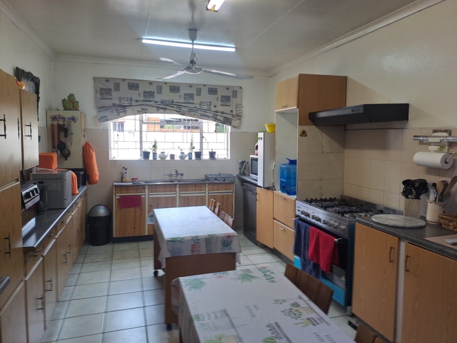 15 Bedroom Property for Sale in Oos Einde North West